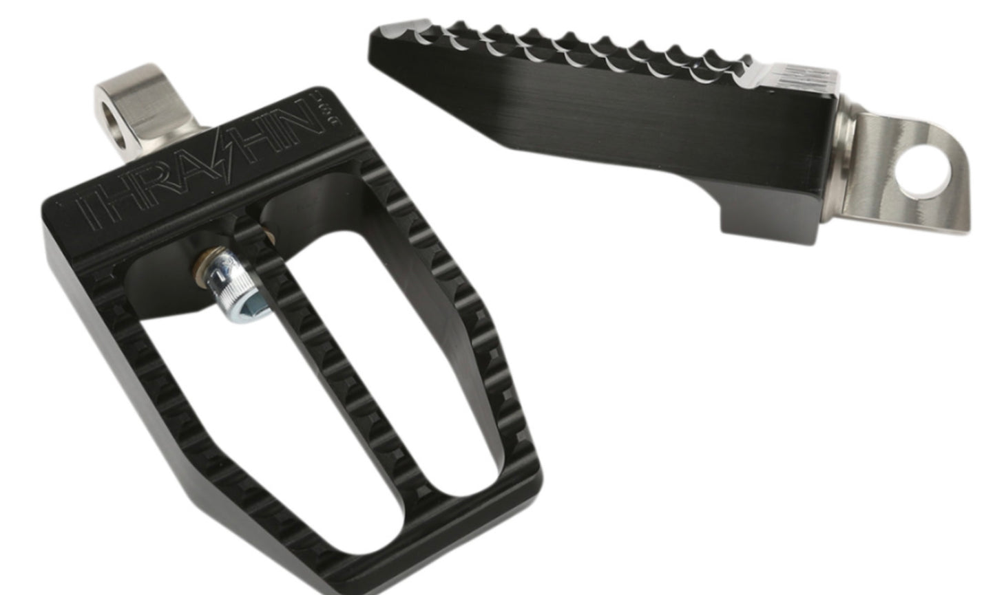THRASHIN SUPPLY CO.
1620-2096 TSC-2019-1-DMilitant Foot Pegs
Militant Foot Pegs - Black - Dyna/FXR