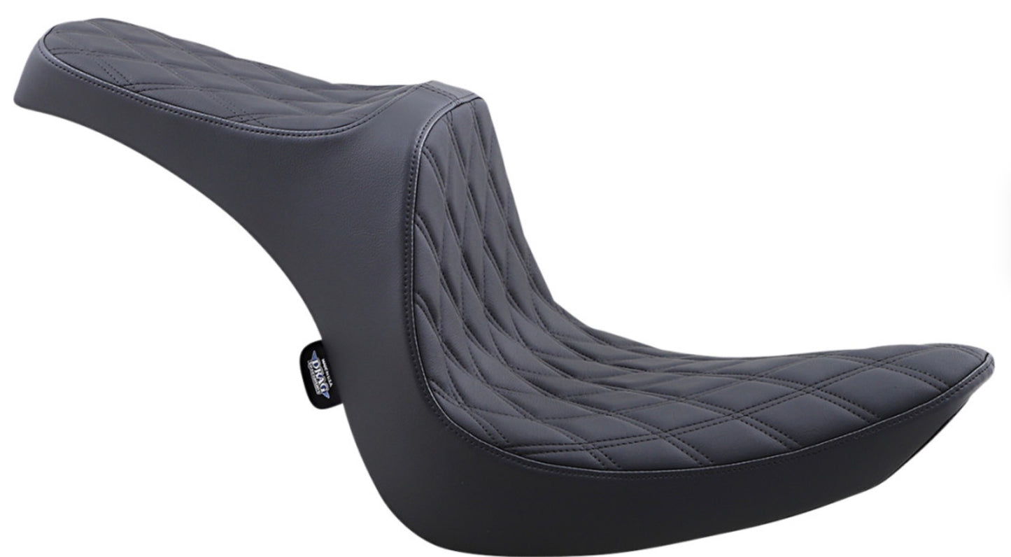 DRAG SPECIALTIES SEATS
0802-1438Predator III Seat
Predator III 2-Up Seat - Vinyl - Double Diamond - Black Stitching - Softail '06-'17