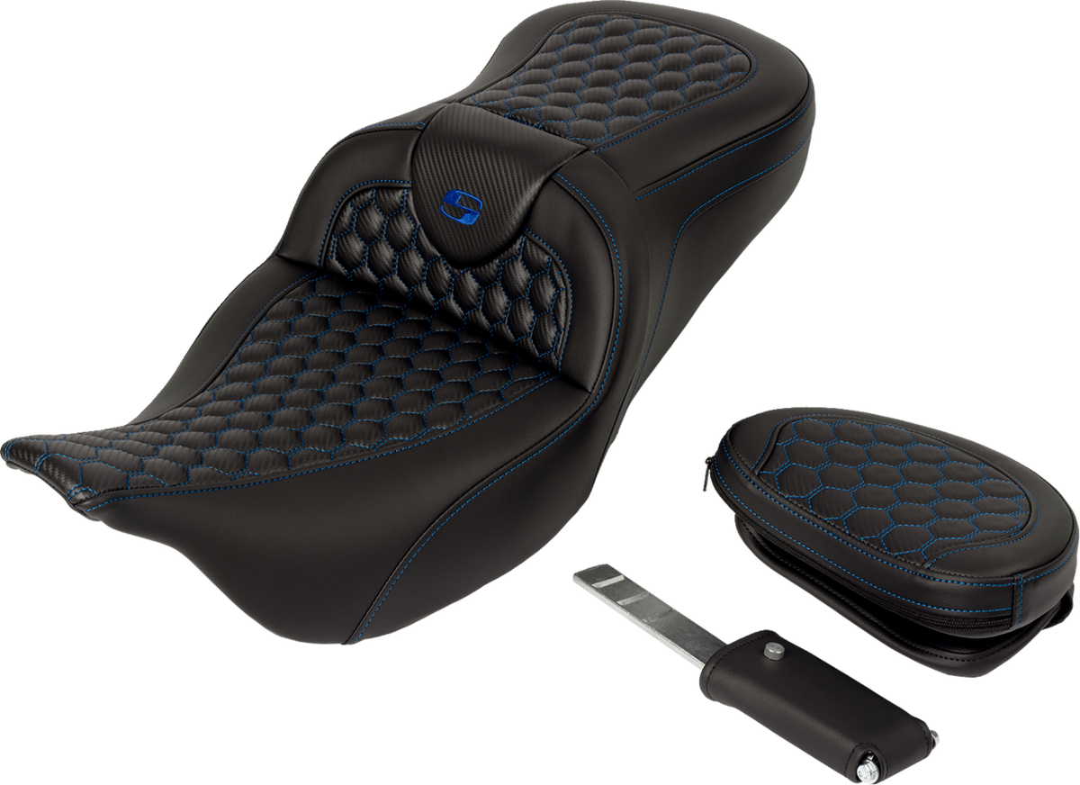 RoadSofa™ Seat - Honeycomb - Blue Stitch - with Backrest - FLH/FLT '08-'23