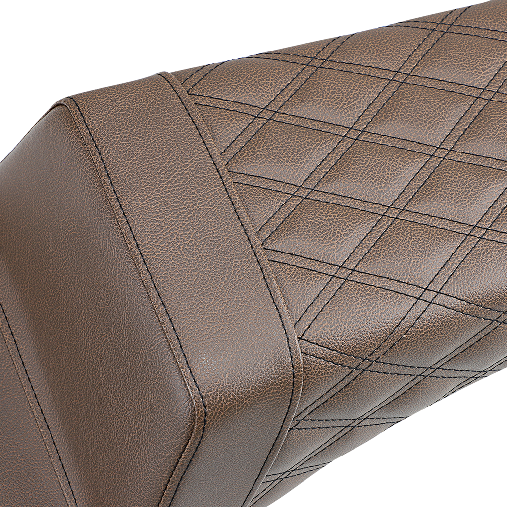 Step-Up Seat - Front Smooth/Rear Lattice Stitch - Brown - Challenger