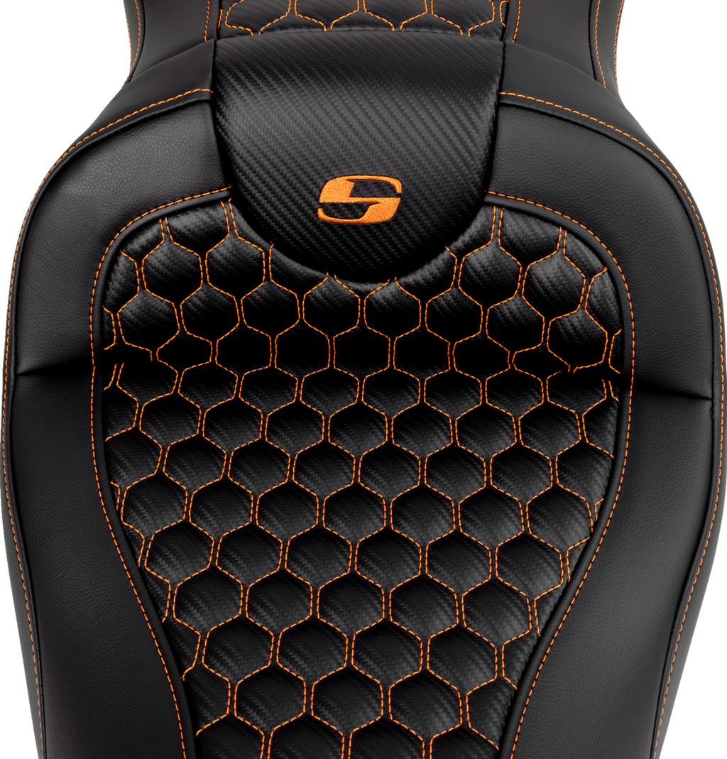 RoadSofa™ Seat - Honeycomb - Orange Stitch - without Backrest - FLH/FLT '08-'23