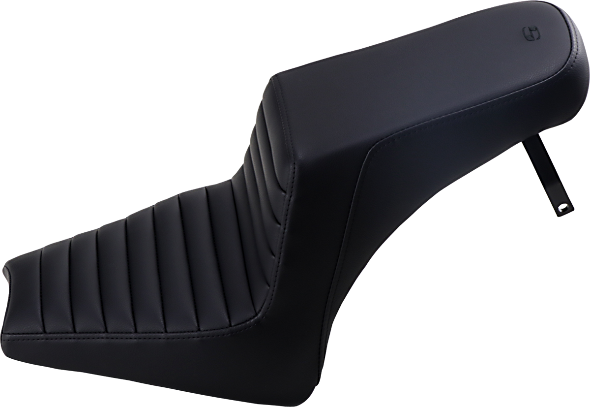 Step-Up Seat - Front Tuck-n'-Roll/Rear Smooth - Black - Scout Bobber
