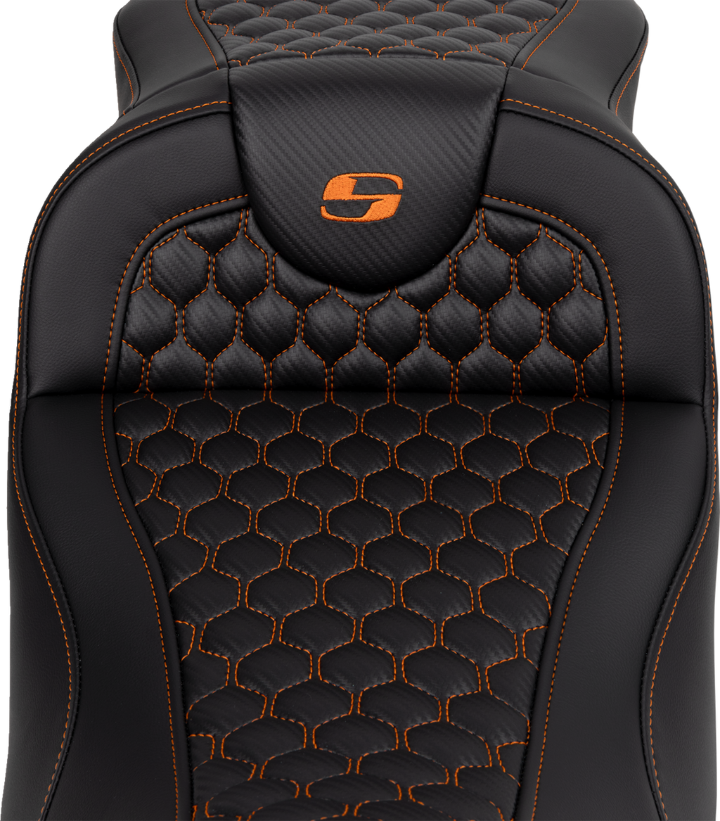 RoadSofa™ Seat - Honeycomb - Orange Stitch - Extended Reach - without Backrest - FLH/FLT '08-'24