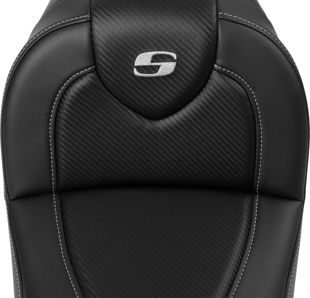 RoadSofa™ - Carbon Fiber - without Driver Backrest - FXDWG '04-'05