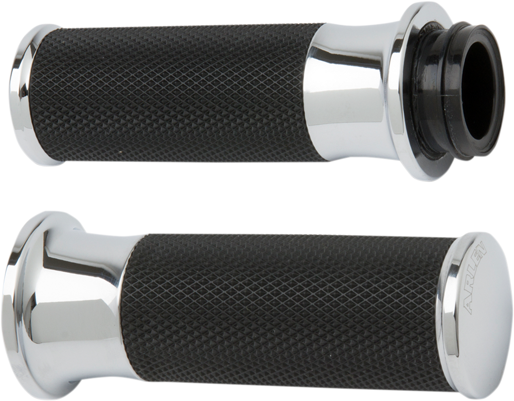 Smooth Grips - TBW - Chrome