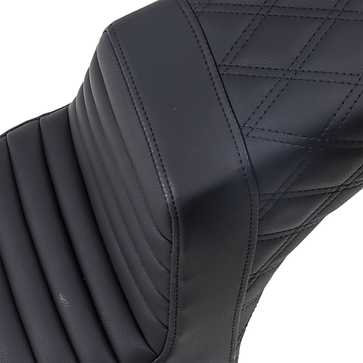 Step-Up Seat - Front Tuck-n-Roll/Rear Lattice Stitch - Black - Scout '18-'24