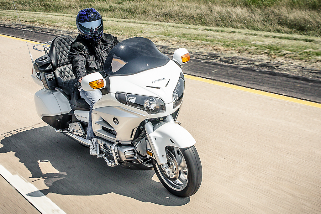 Flare® Windshield - Dark Smoke - '01-'017 Gold Wing
