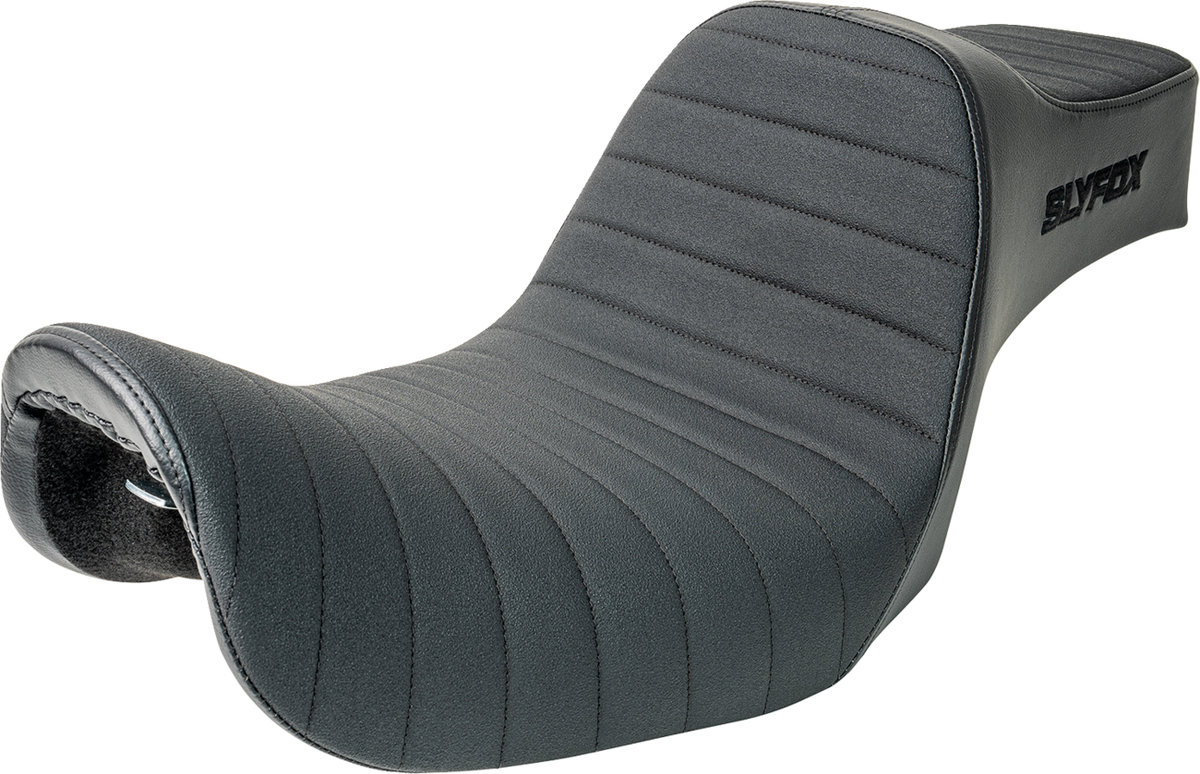 Highnoon Seat - Vinyl - Classic Stitch - Black Logo - FXD '96-'03