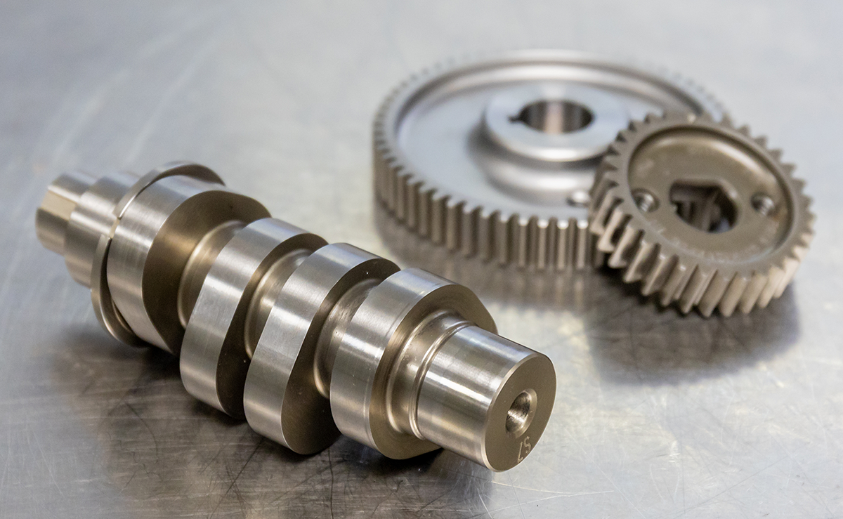 Camshaft Kit - 590G - Gear Drive - M8