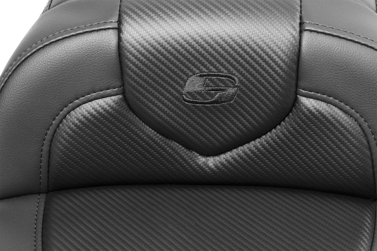 RoadSofa™ Seat - Carbon Fiber - without Backrest - FLTR/FLHX '23-'24