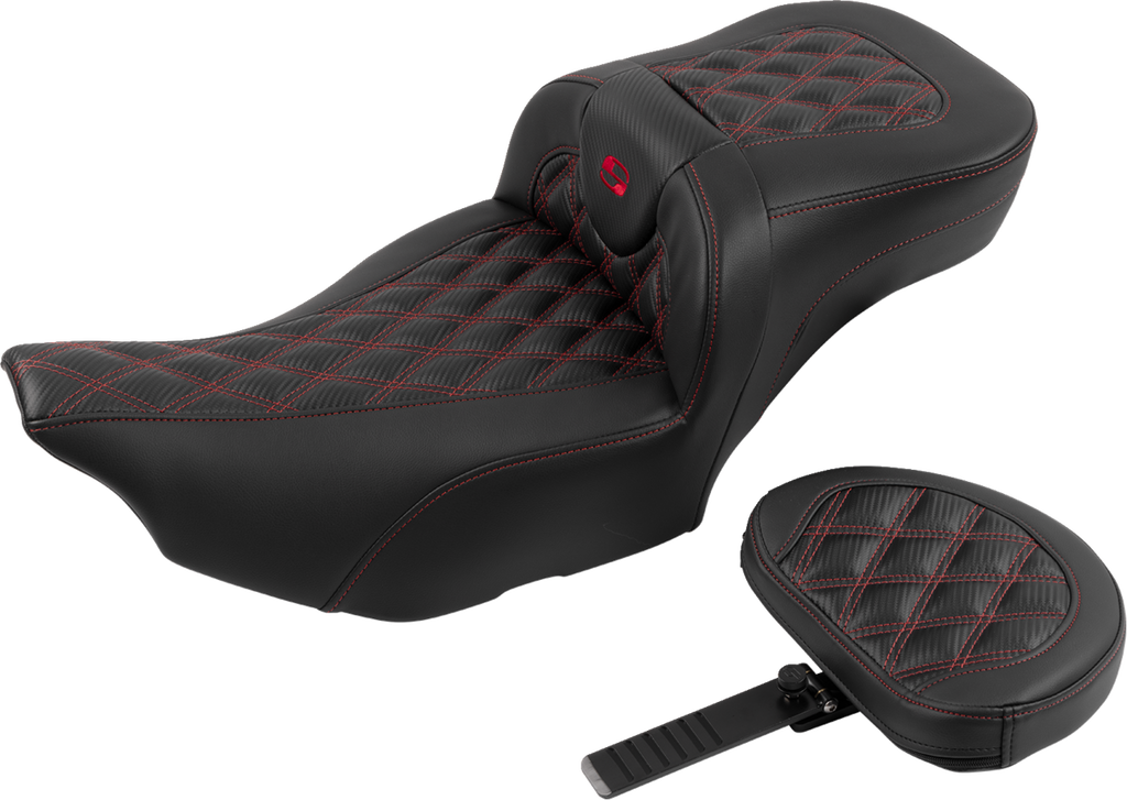 Roadsofa™ Extended Reach Seat - with Backrest - Lattice Stitch - Red Stitch - FLTR/FLHX '23-'24