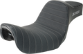 Highnoon Seat - Vinyl - Classic Stitch - Silver Logo - FXD '96-'03