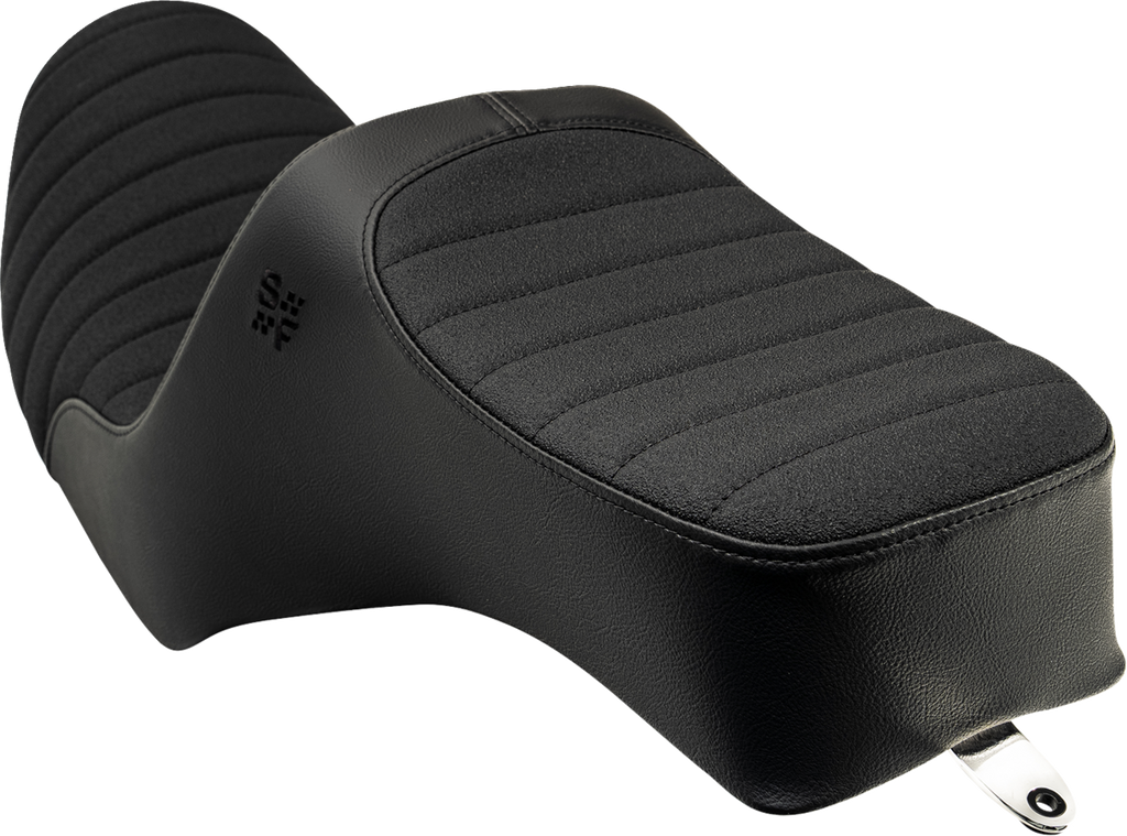 High Noon Seat - Vinyl - Black Classic Stitch - FXR '82-'00