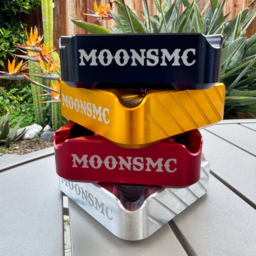 MOONSMC® // Moons Motorcycle Culture MOONSMC® "The Diplomat" Cigar Ashtray