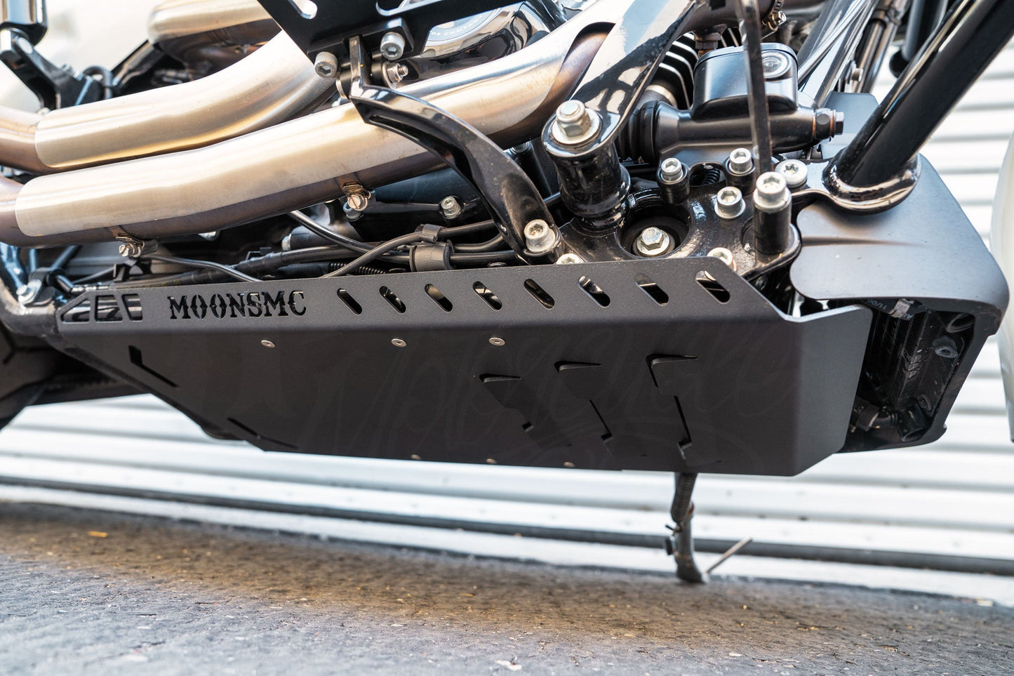 MOONSMC® 2014+ Touring / Bagger Full Lower Skid Plate