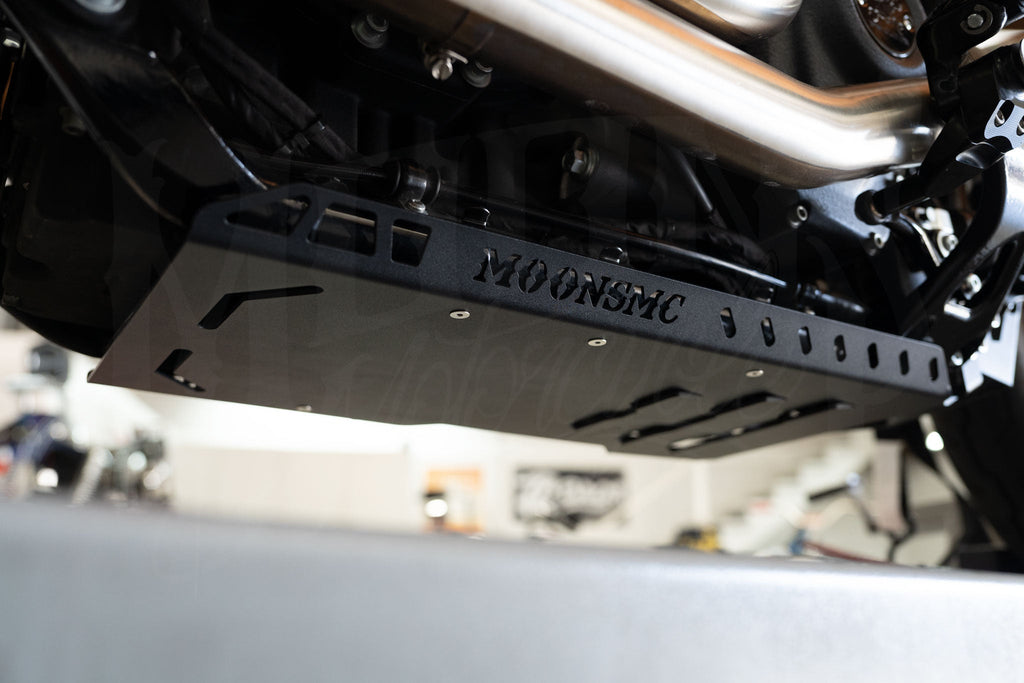 MOONSMC® // Moons Motorcycle Culture M8-BOTTOM-SKID-PLATE MOONSMC® 2018+ Softail M8 Full Lower Skid Plate