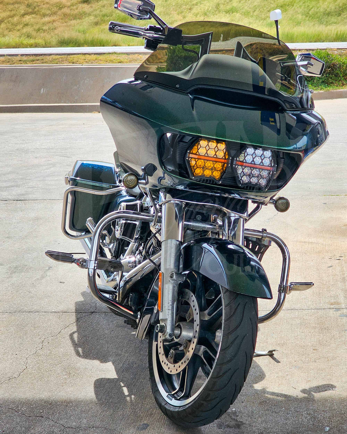 MOONSMC® // Moons Motorcycle Culture MOONSMC® HexBeam Pro Series 2015-2023 Road Glide LED Headlight