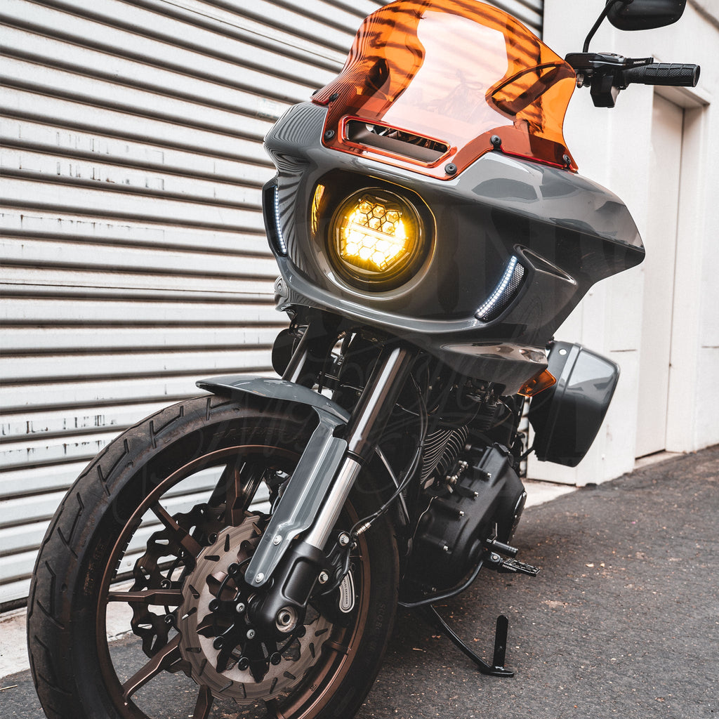 MOONSMC® // Moons Motorcycle Culture MOONSMC® 5.75 HexBeam Pro Series LED Headlight