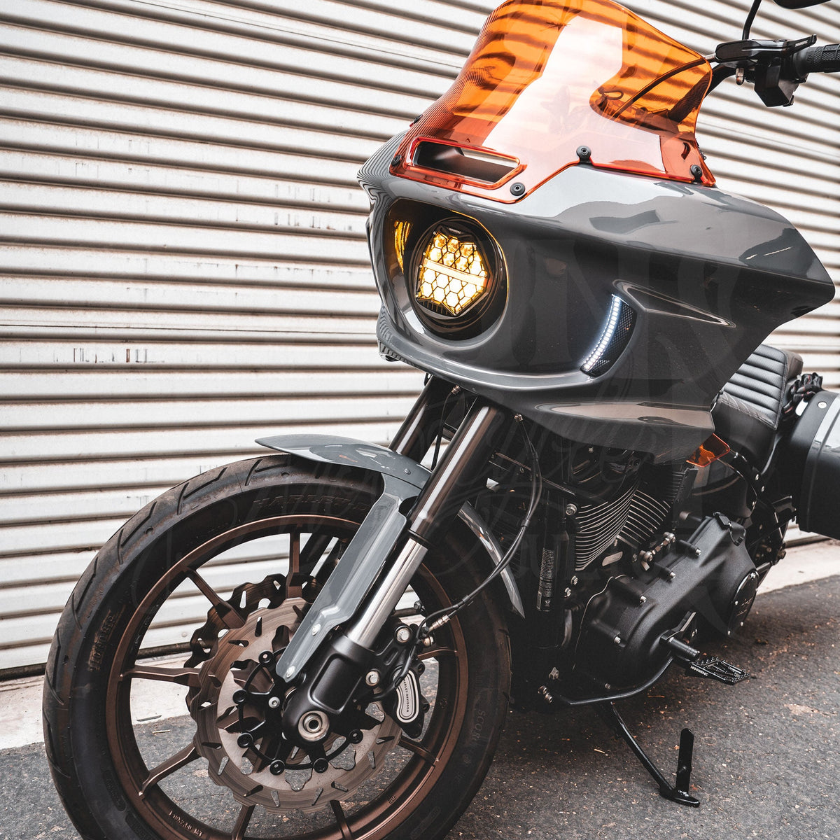 MOONSMC® // Moons Motorcycle Culture MOONSMC® 5.75 HexBeam Pro Series LED Headlight