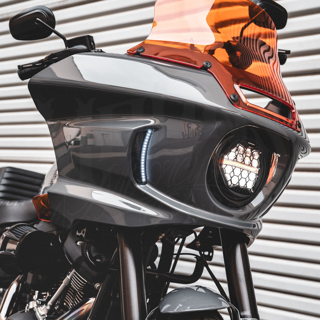 MOONSMC® // Moons Motorcycle Culture MOONSMC® 5.75 HexBeam Pro Series LED Headlight