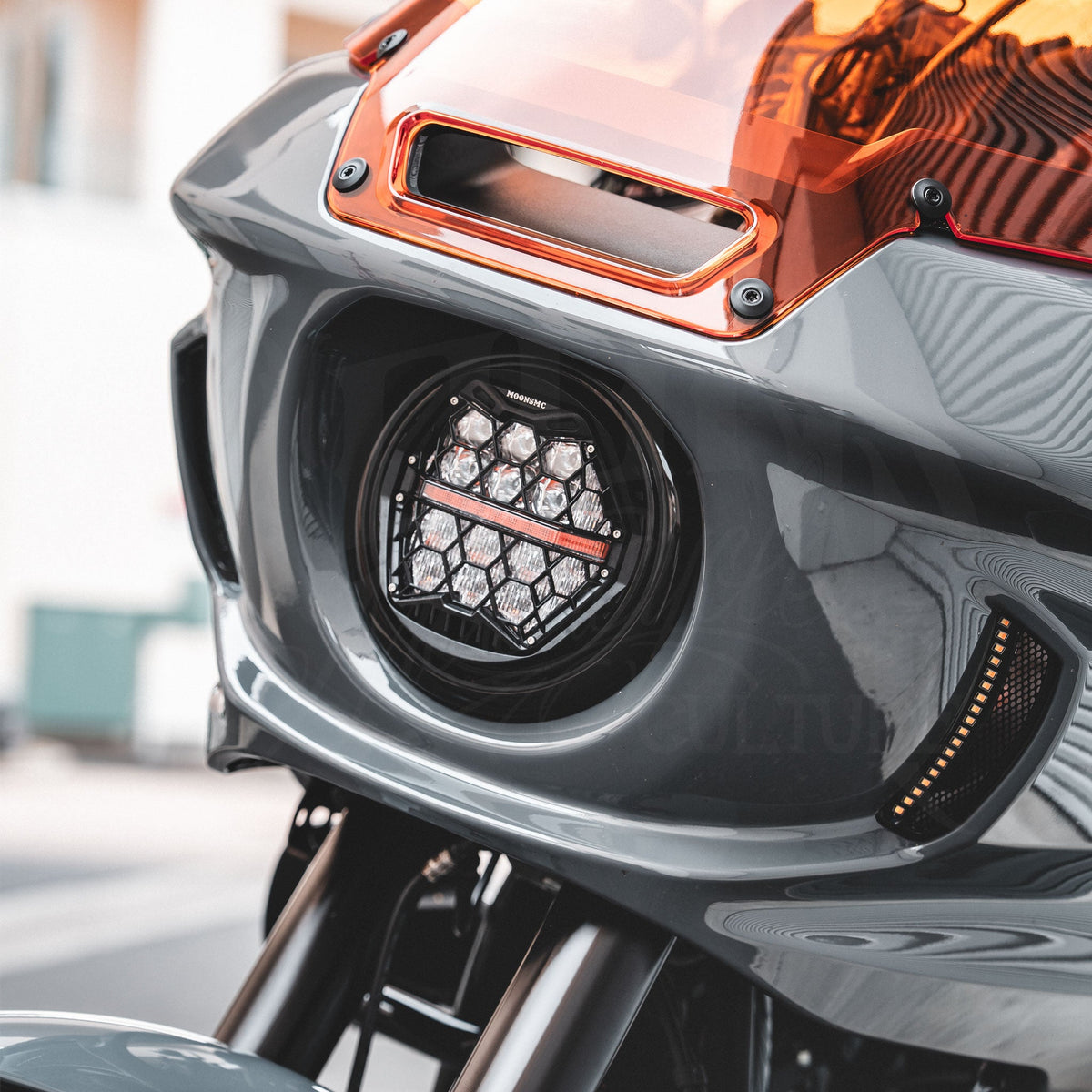 MOONSMC® // Moons Motorcycle Culture MOONSMC® 5.75 HexBeam Pro Series LED Headlight