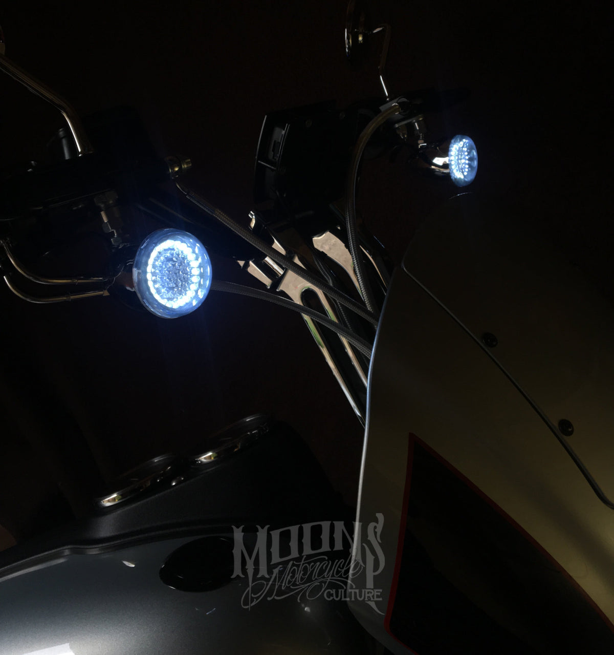 MOONSMC® // Moons Motorcycle Culture MOONSMC® MOONPODS V1 LED Turn Signals